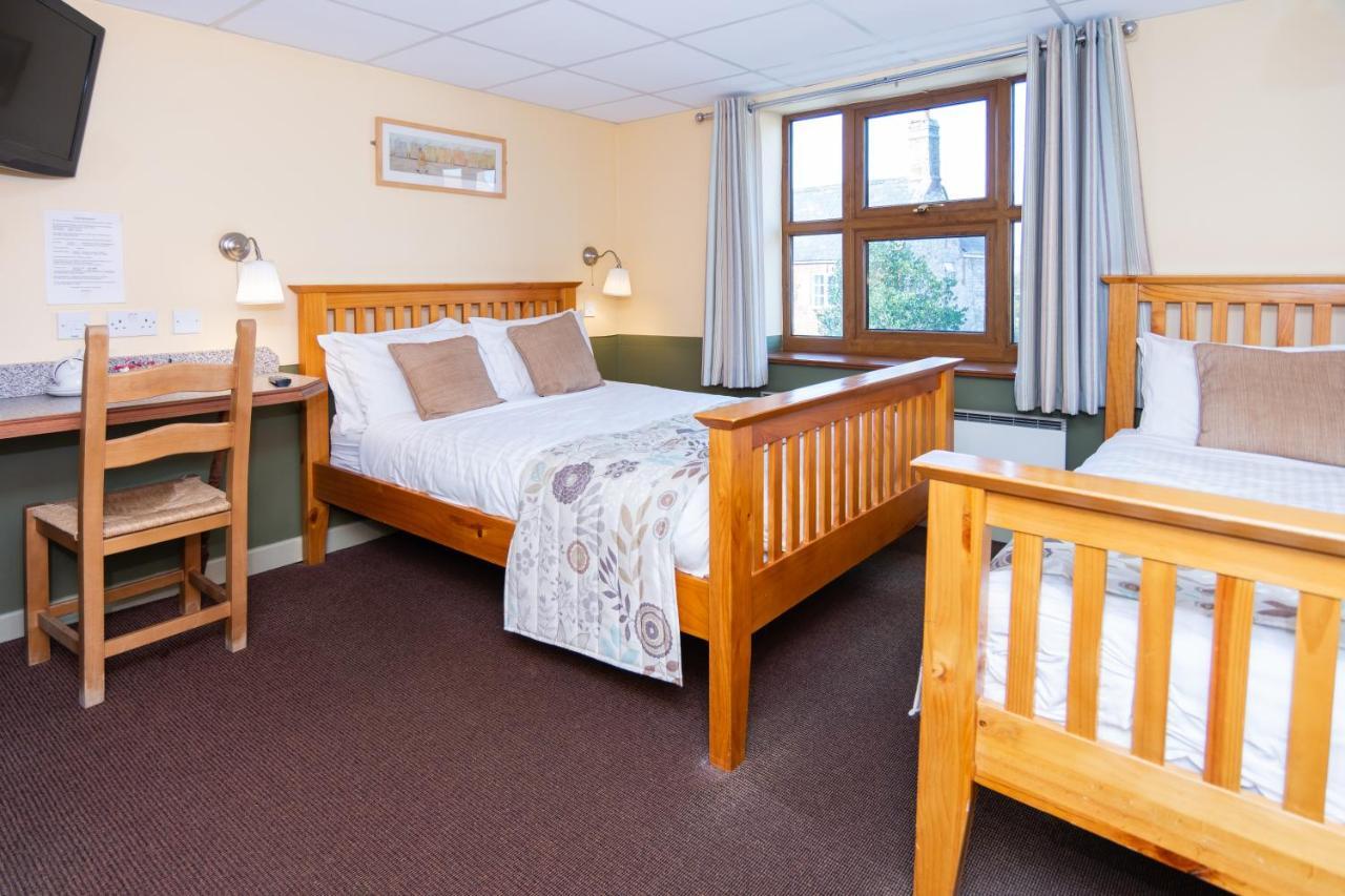 The Half Moon Inn And Country Lodge Yeovil Ngoại thất bức ảnh