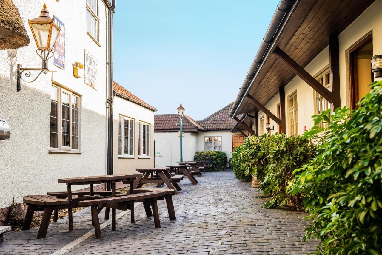 The Half Moon Inn And Country Lodge Yeovil Ngoại thất bức ảnh