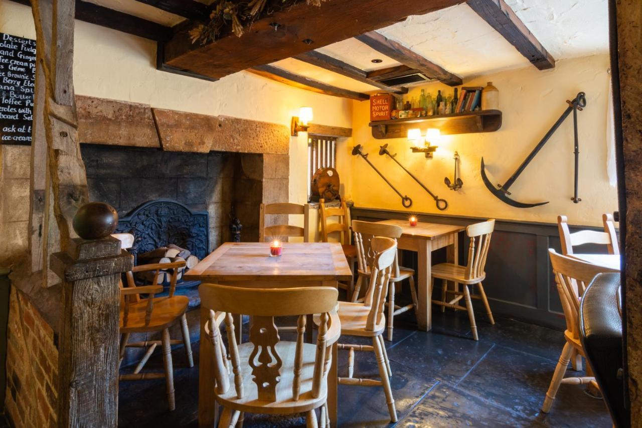 The Half Moon Inn And Country Lodge Yeovil Ngoại thất bức ảnh